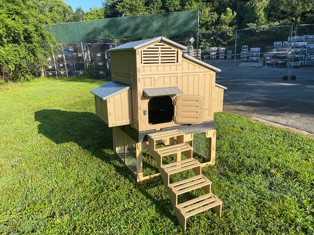 Snap Lock by Formex Coop Stand With Stairs (COOPSTAND)