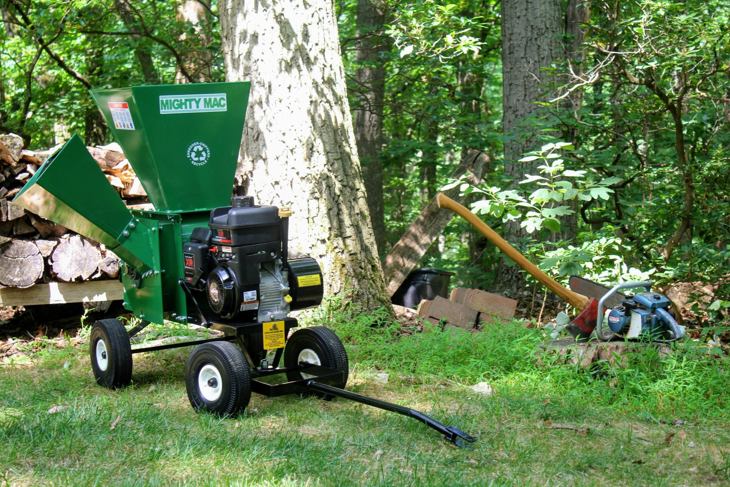 Mighty Mac™ Wood Chipper Shredder 3-1/2” Max Capacity - 7HP (12PT1100)