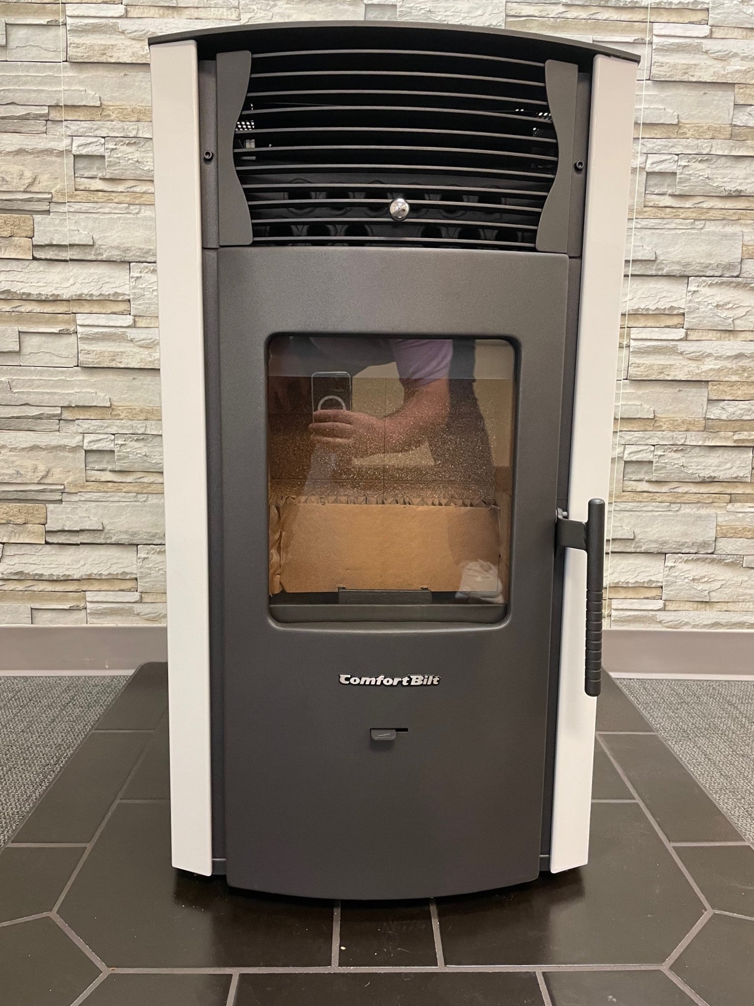 ComfortBilt Pellet Stove Arctic White HP50