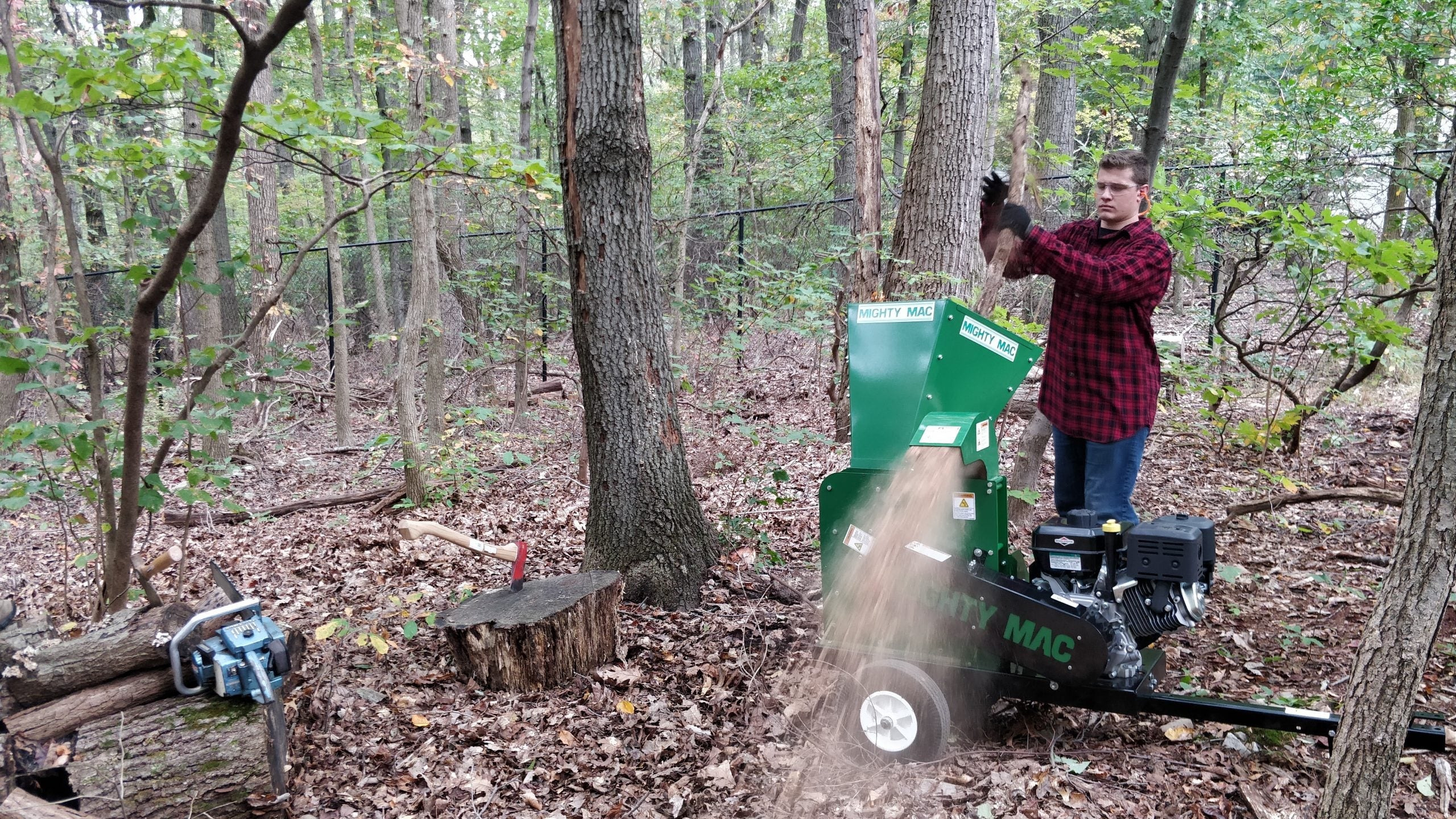 Mighty Mac™ Wood Chipper 4-3/4” Max Capacity - Electric Start 11.5HP Briggs (WC475E)