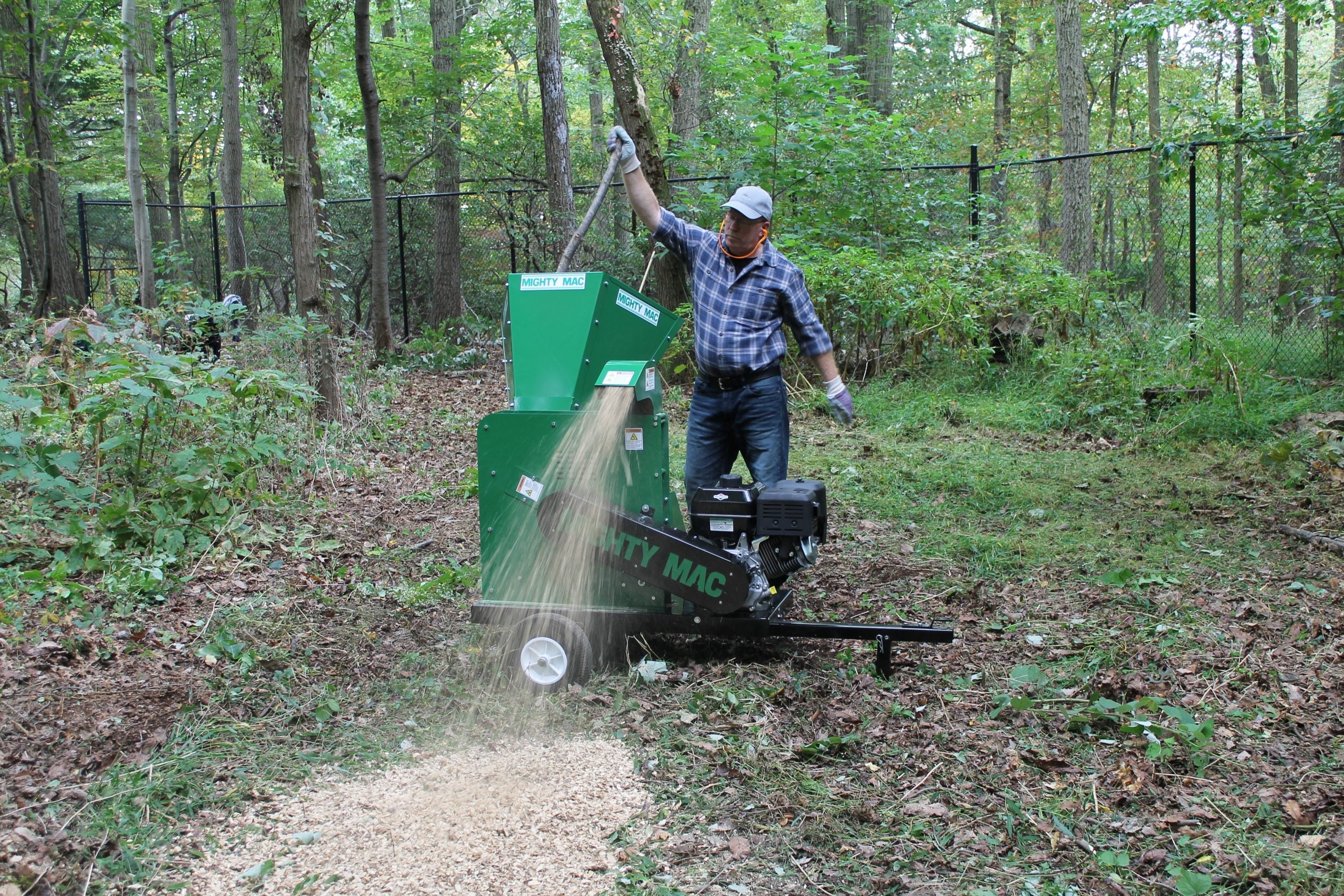 Mighty Mac™ Wood Chipper 5-3/4” Max Capacity - Electric Start 13.5HP Briggs (WC575E)