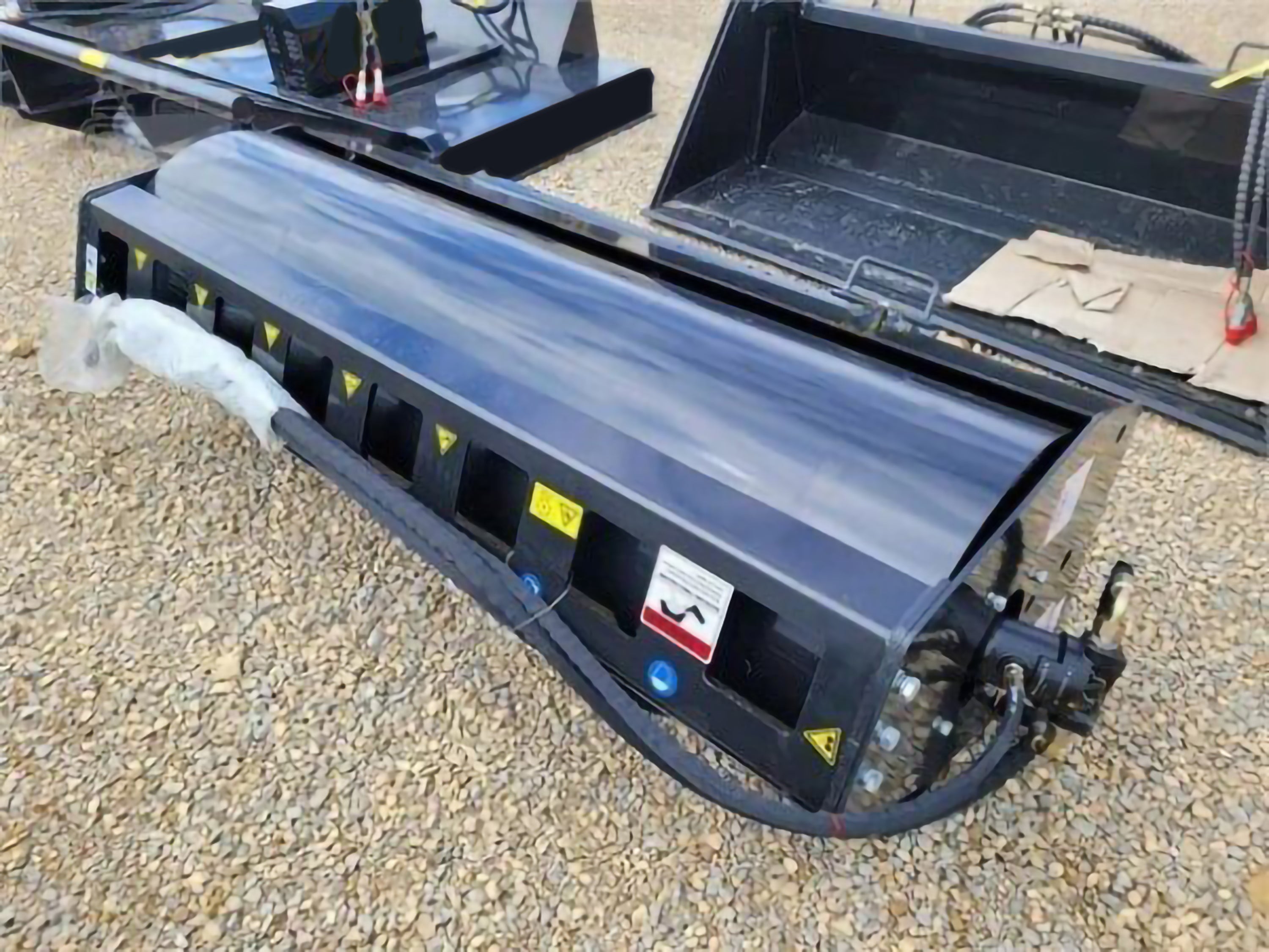 Loflin Fabrication | Vibratory Roller | 84" Width | For Skid Steer