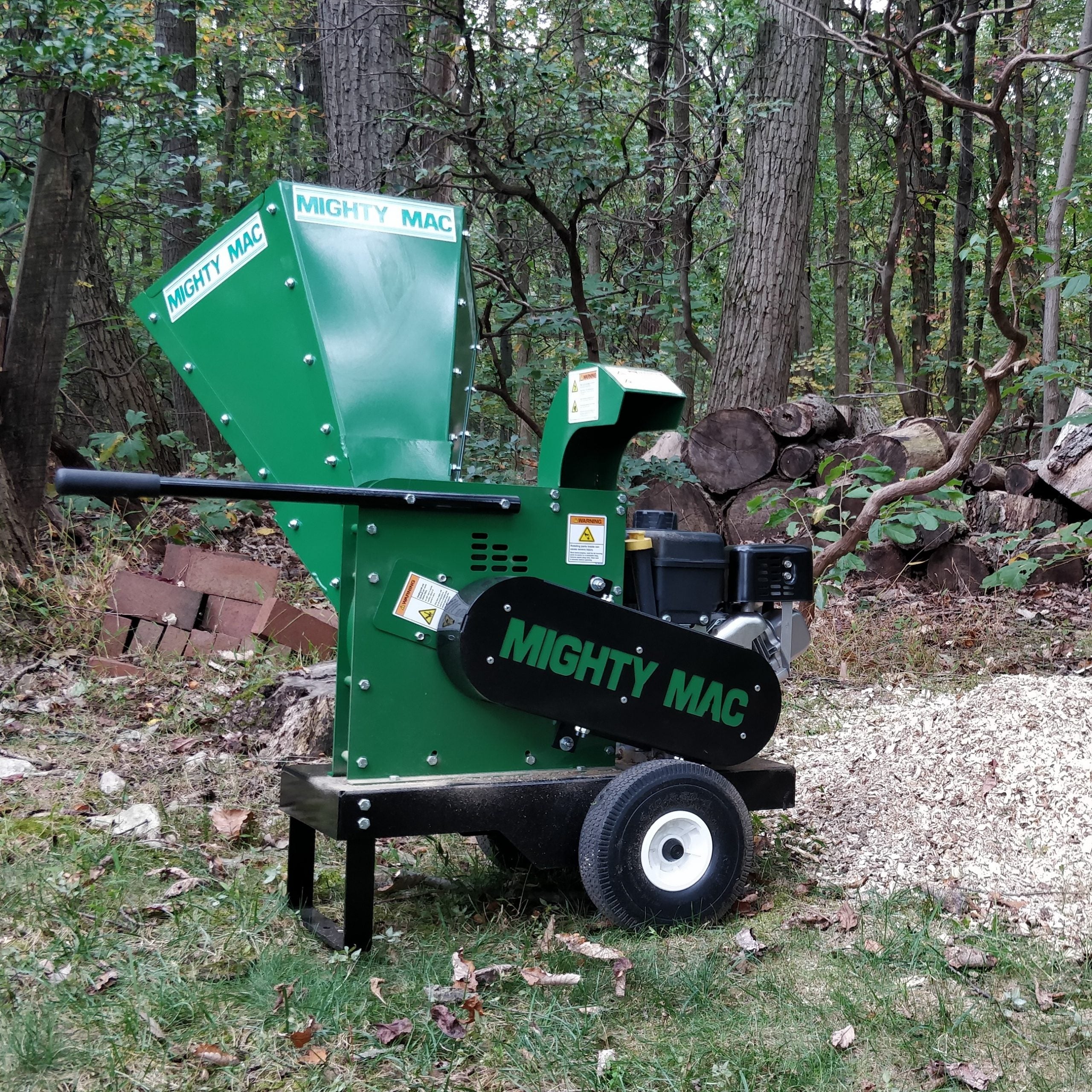 Mighty Mac™ Wood Chipper 3-3/4” Max Capacity - 7HP Briggs (WC375)