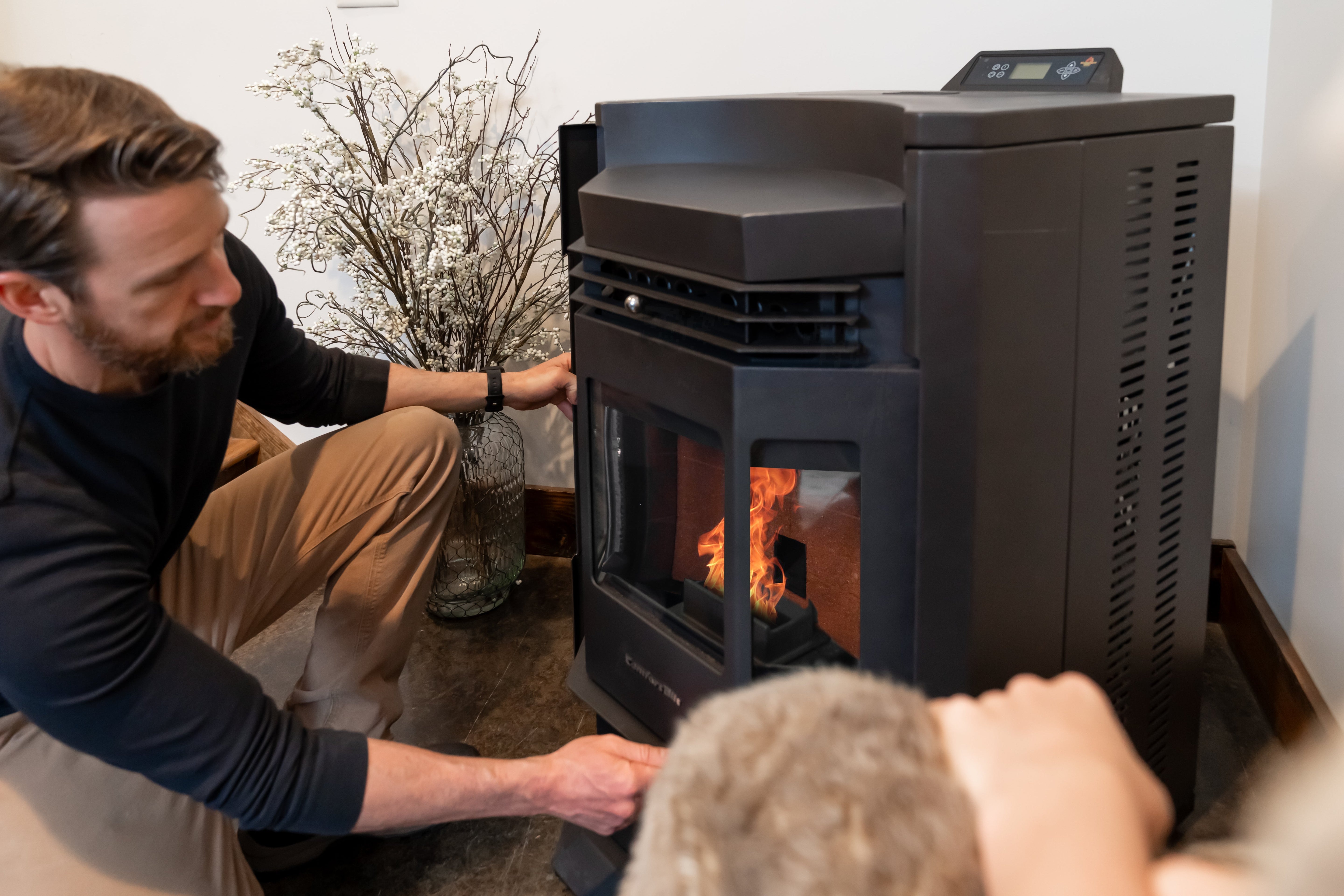 ComfortBilt Pellet Stove Black HP22-N