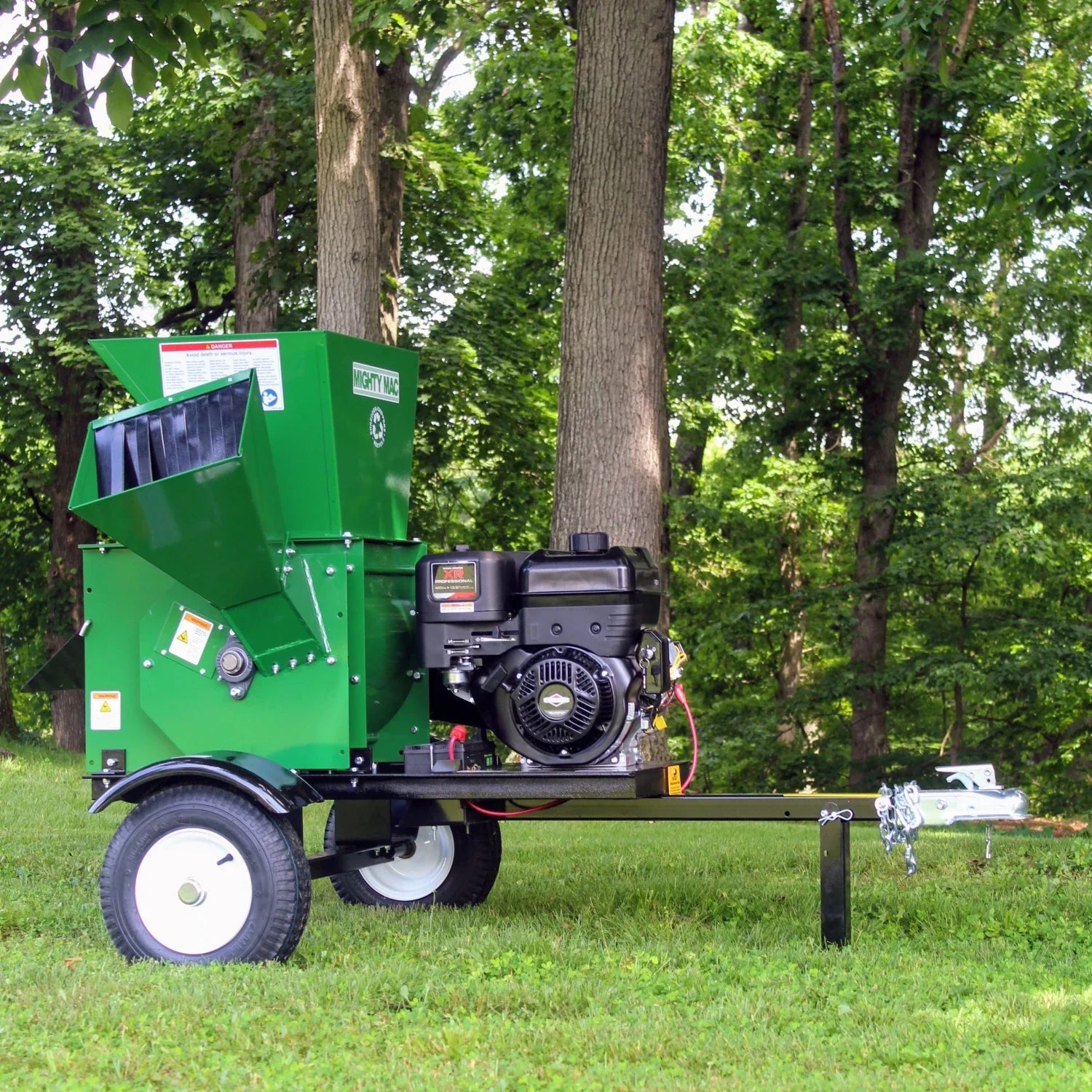 Mighty Mac™ Electric Start Hammermill Wood Chipper Shredder 4.5” 13.5HP HWY Towable (SC185E)